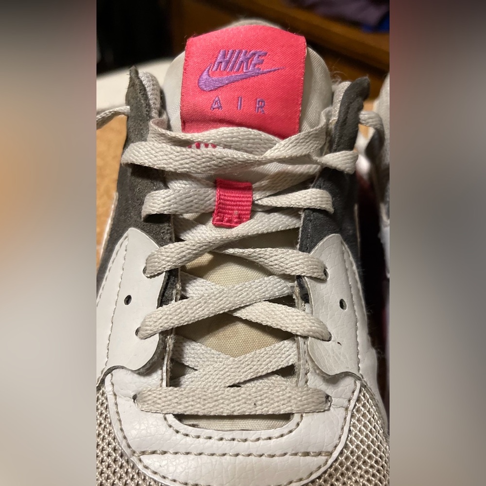 Nike 6.5Y Air Max Excee Grey Fog (GS) 
Sneakers Gray Purple Pink CD6894-003 - Picture 9 of 14